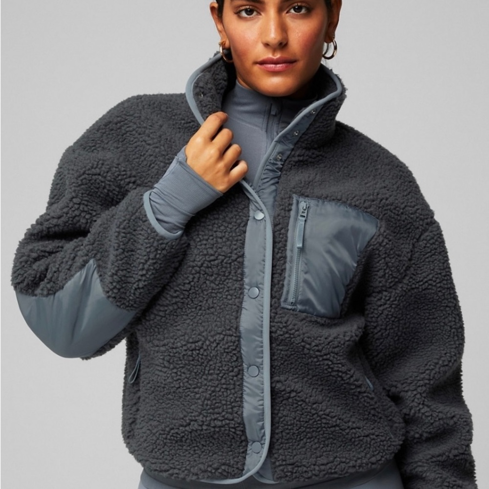 Fabletics Tahoe Teddy Sherpa Jacket